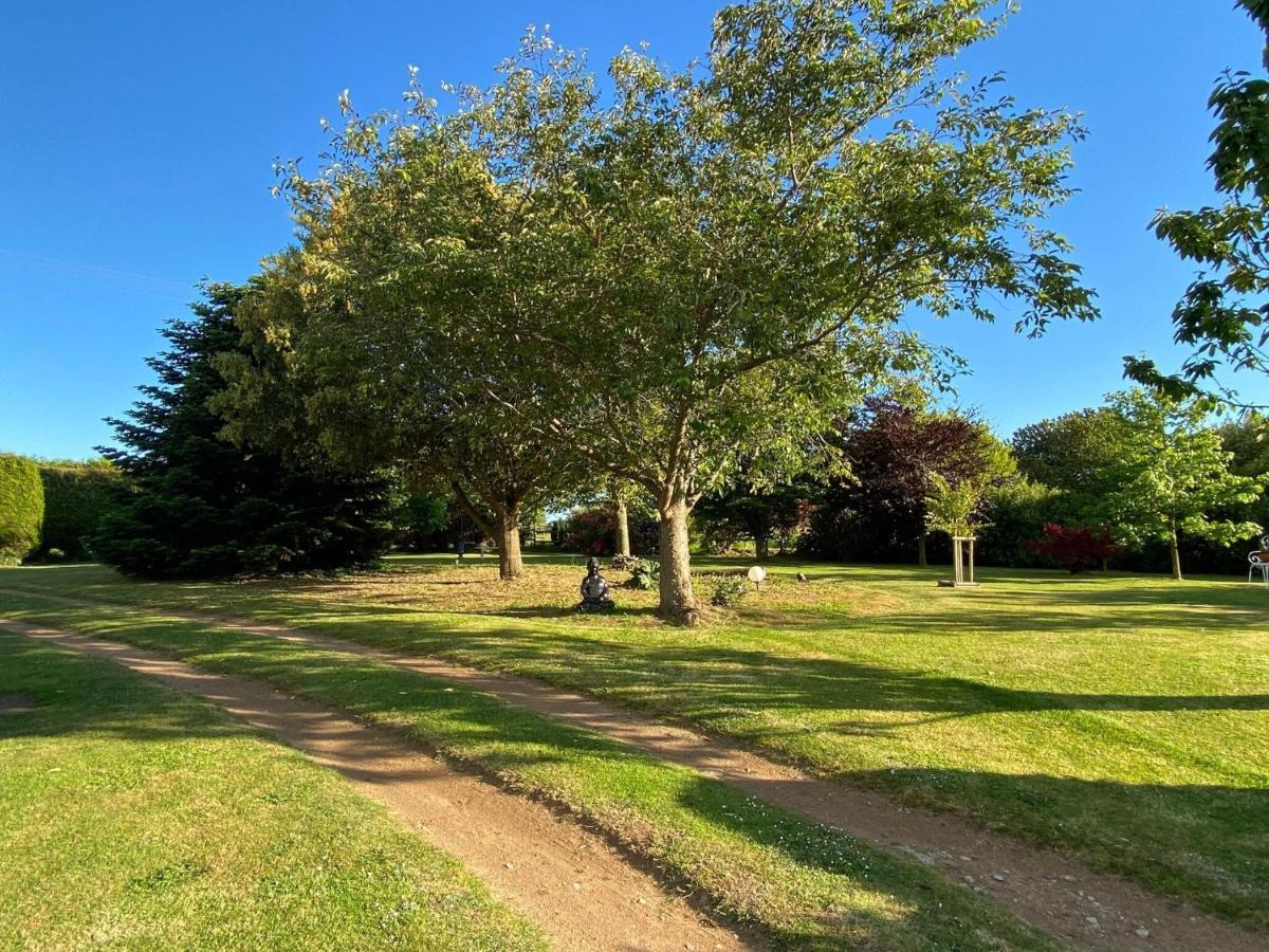 Holiday Home, Neville-Sur-Mer エクステリア 写真